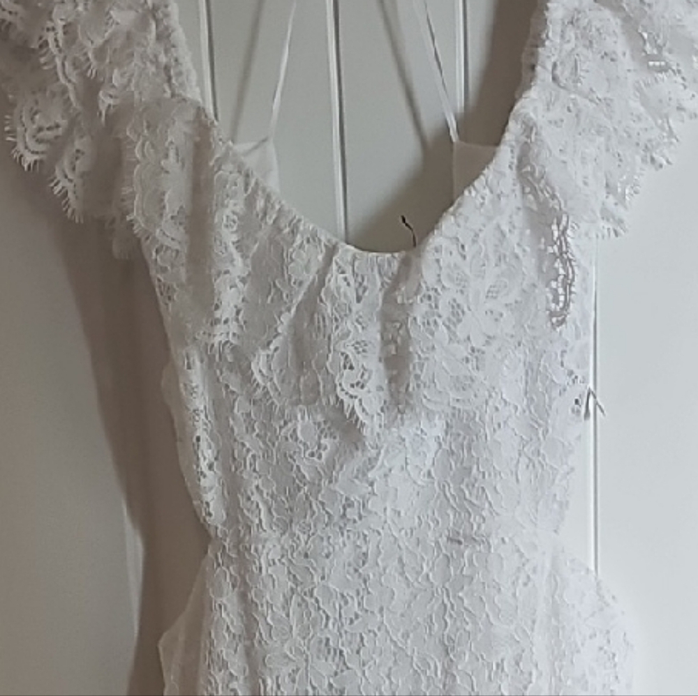 NWT Express White Dress with Flutter Cap Sleeves